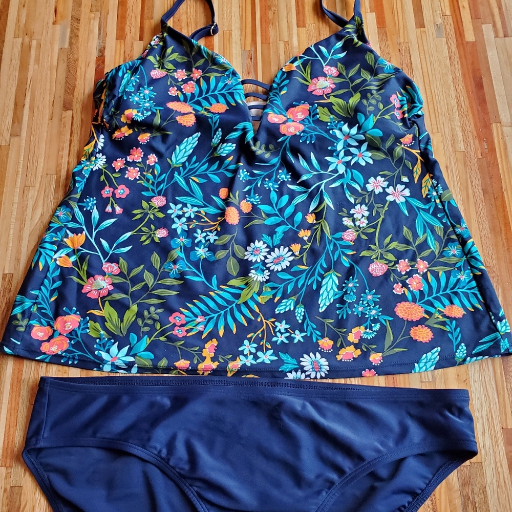 Kona Sol Tankini Set